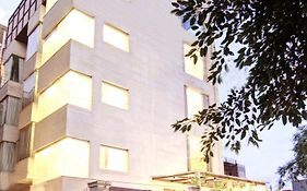 Marks Hotel & Banquet