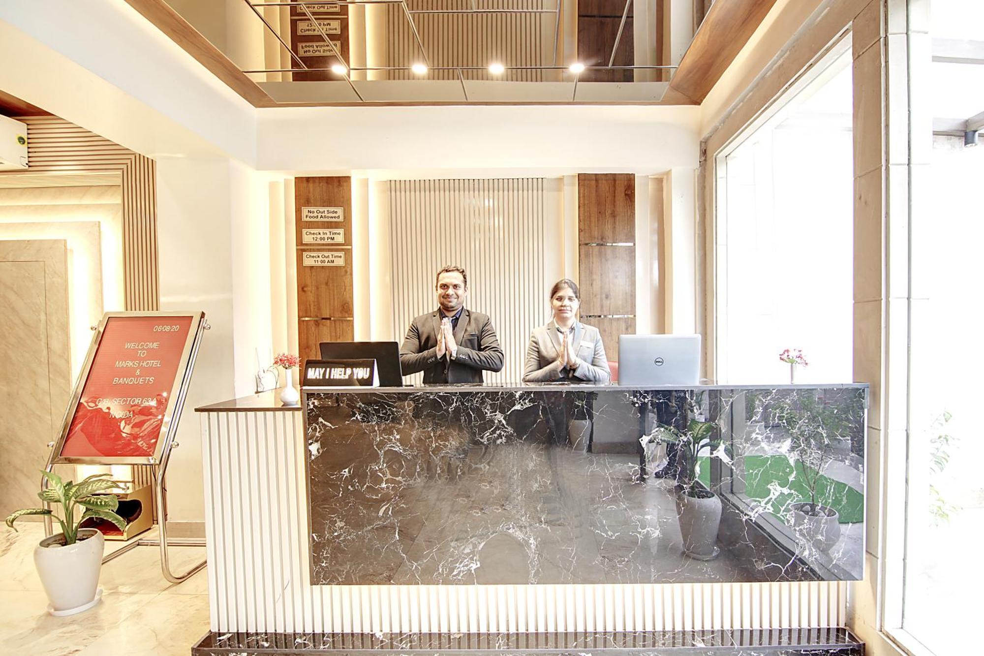 Marks Hotel & Banquet Noida Exterior photo
