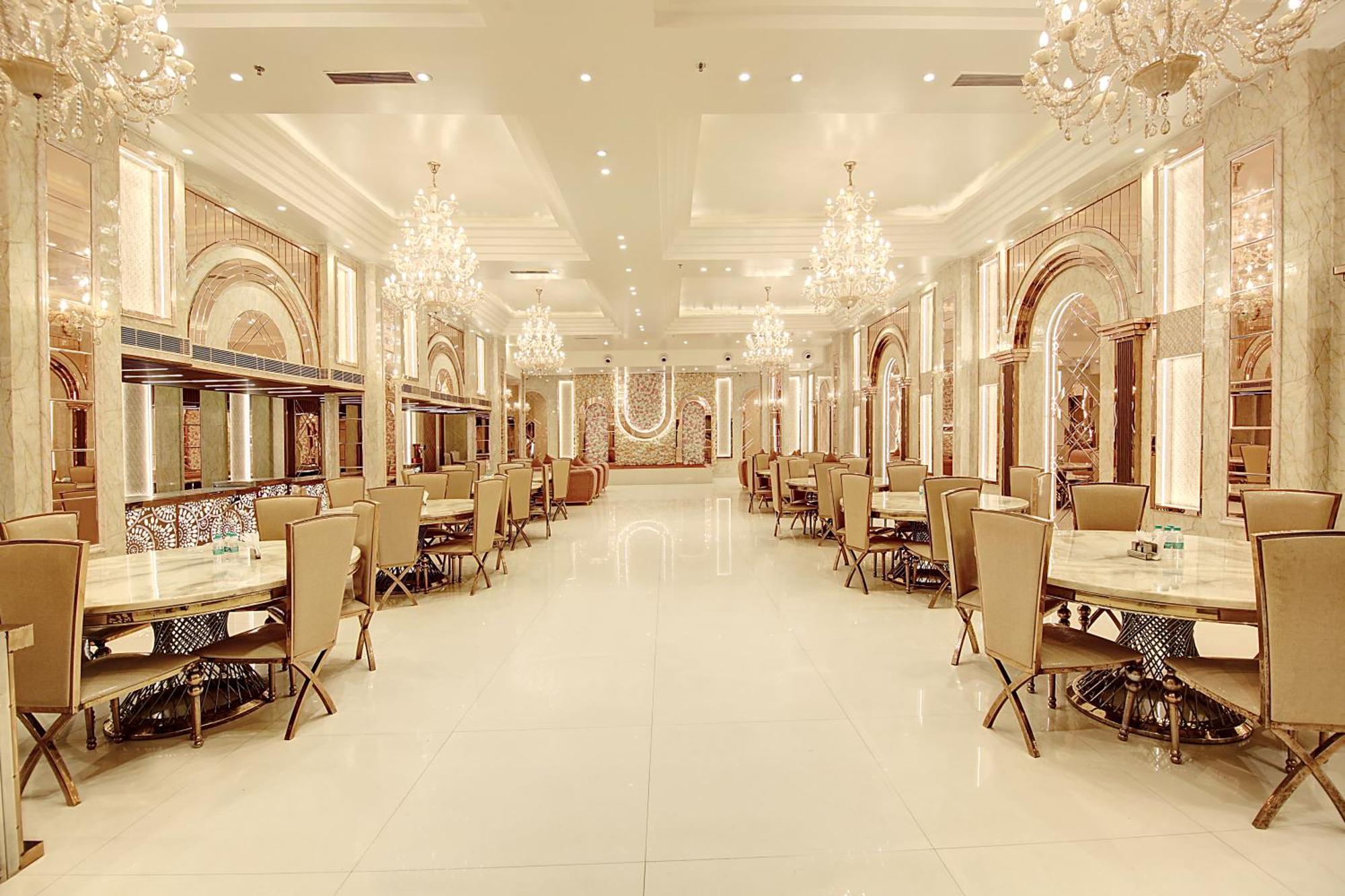 Marks Hotel & Banquet Noida Exterior photo